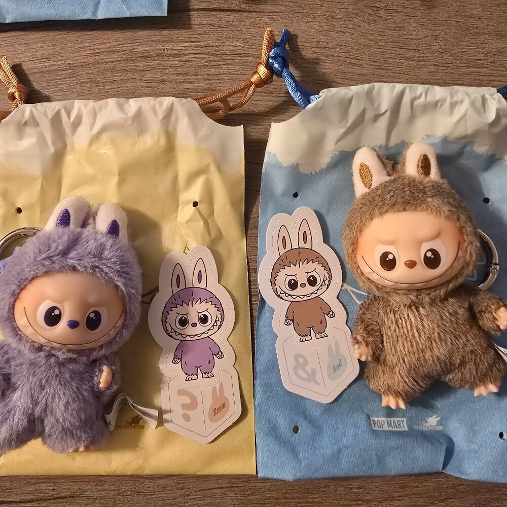 Pin for Love - Labubu